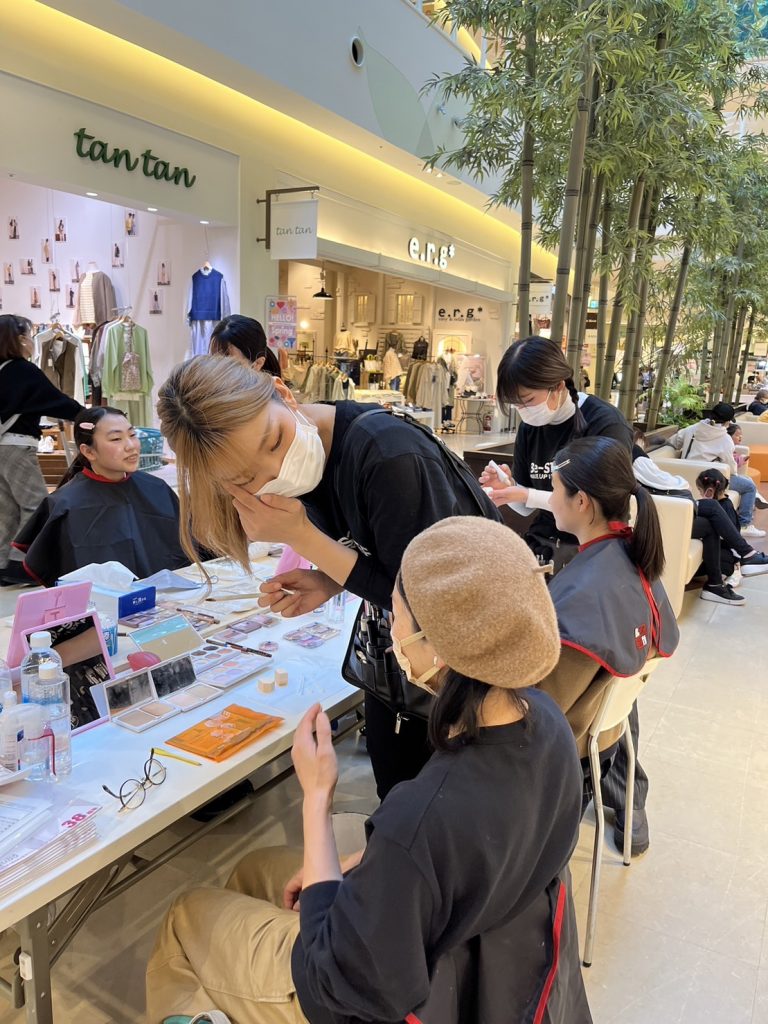 19,20,21日はイオンモール香椎浜店インキューブにビースタッフが参ります！